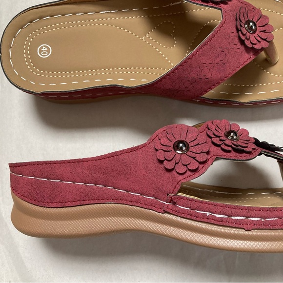 NEW Brick Red Sandals - Picture 2 of 15